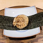 すし小粋 - 大きな貝柱の海苔巻き