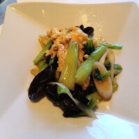 四川豆花飯荘 東京店 - 中国青菜と玉子の炒め