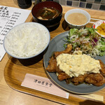 津田屋食堂 - 