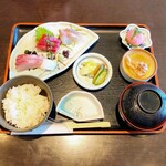 魚敬 - 