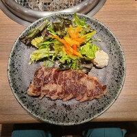 焼肉・しゃぶしゃぶ たちばな ヒルトンプラザイースト店 - 