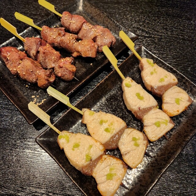 炭火酒房 あじまる - 本八戸（焼き鳥）の写真