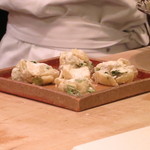 麻布 幸村 - 海老 と 百合根 と 香菜 の天ぷら　(2013/06)