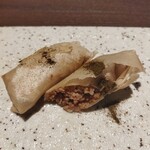 肉割烹 肉かぶく - 和牛そぼろ春巻き