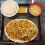 Kameya - 焼うどん定食（850円）