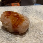 鮨 由う - 煮帆立