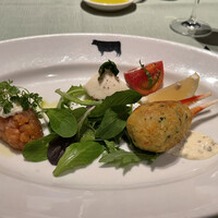 37 Steakhouse & Bar - 