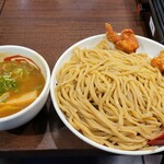 三豊麺 - 濃厚魚介つけ麺 唐揚げのせ,特盛(750g)