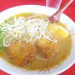 豚太郎 - みそカツラーメン