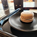 マクドナルド - マカロンほうじ茶(170円)です。