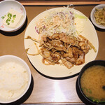 Yayoi Ken - 豚の生姜焼き定食