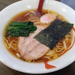 かまや食堂 - チャーシューがトロトロで崩して麺を絡ませていただく。