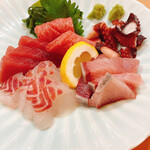 Yoshino Zushi - 