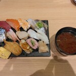 Sushi Sake Saka Na Sugi Dama - 布袋