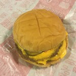 マクドナルド - 料理写真:ダブルチーズバーガー