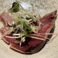 鮨まつもと - 長崎県スマ鰹タタキ玉葱醤油