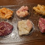 焼肉と牛たん 兼 - ホルモン盛合せ