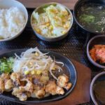 韓丼 - 上テッチャン定食