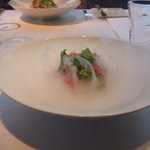 オーベルジュ・ド・リル - 凄い！活オマール海老のカプレーゼ仕立て　ミントの香り