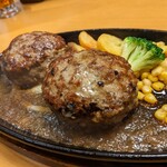 ステーキ宮 - 宮ハンバーグは牛肉100％で、225gが２枚ですよ…