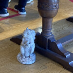 Un Petit Paquet - 密かに机の下にリスがいました