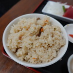 かぶさ食堂 - そば定食のじゅーしぃ(22-12)