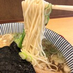 大盛庵 - たぬき中華の麺