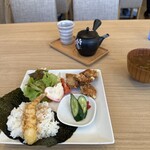 Omusubi Kafe Nikori - 