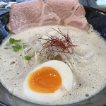 フカクサ製麺食堂 - おさかな鶏白湯 900円