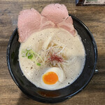 フカクサ製麺食堂 - おさかな鶏白湯 900円