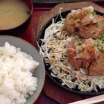 大阪大衆酒場　こんなもん家 - 生つくねおろしポン酢定食650円