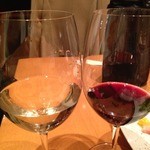 本町バール　月卯 - 白（セントクララ）と赤（アグアリベイ）