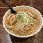 みそら - 特味噌ラーメン＋クーポンの味玉＋大盛り