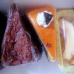 洋菓子店　パールマリーブ - エクレア&チョコバナナ&チーズケーキ&はしっこセット