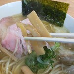 貝出汁ラーめんクラム - メンマ