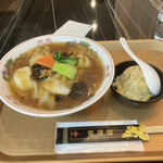 中華料理 萬福楼 - 本日の日替わりランチ　950円