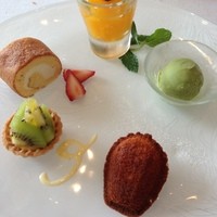 MAIN DINING by THE HOUSE OF PACIFIC - デザート