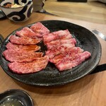 焼肉 ○八 - 