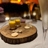 Vintage with Restaurant - 