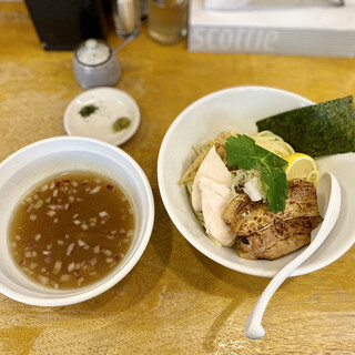 麺奏 ハモニカ_1