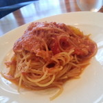 ファットリーア エッセ - トマトソースのパスタ