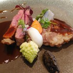シーズンズレストラン 壱之壱 - 牛ロース肉のグリル・ オリーブと柚子のタプナードとゴボウのコンフィ