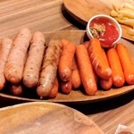 グリルキング - ソーセージ盛合せ