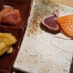個室居酒屋 泳ぎイカ×もつ鍋 九州料理 弁慶 - 前菜とお造り