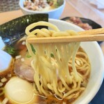 Ramen Teshio - 煮干醤油らーめん+煮卵。920+100円