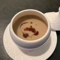 CORK - ゴボウのポタージュ