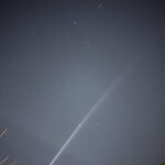 成生 - 上を見上げると星空