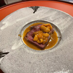 草庵　田なか - 伊予牛ローストの雲丹乗せ