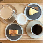 喫茶葦島 - 三条チーズケーキ、葦島ブレンド、カフェオレ、しとろりチーズケーキ♡