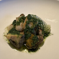 レグリエ - ラブロー（家禽のうさぎ）とアワビ、うちわエビ、剣先イカ、マッシュルーム、トリップ、アキレスケン、エステカルゴバター